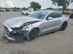 Ford Mustang 2.3L 4 2019