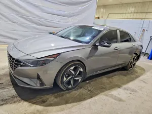 Hyundai Elantra 2.0L 4 2022