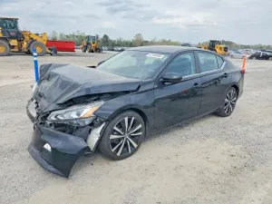 Nissan Altima 2.5L 4 2022