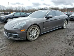 Porsche Panamera 3.0L 6 2018