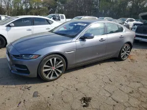 Jaguar XE 2.0L 4 2020