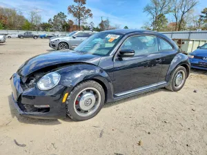 Volkswagen Beetle 2.5L 5 2012