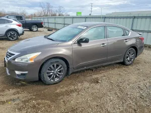 Nissan Altima 2.5L 4 2015