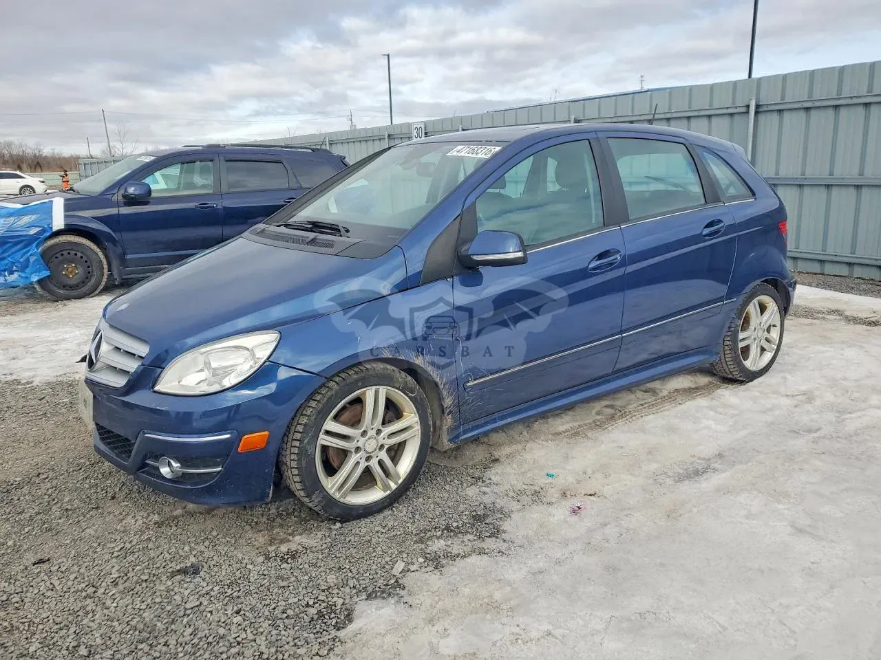Mercedes-Benz B 2.0L 4 2010