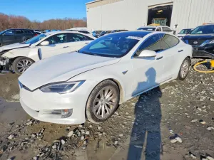 Tesla Model S 2017