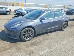 Tesla Model 3 2018