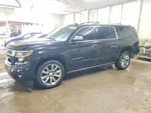 Chevrolet Suburban 5.3L 8 2015