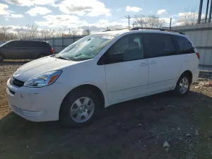 Toyota Sienna 3.3L 6 2004