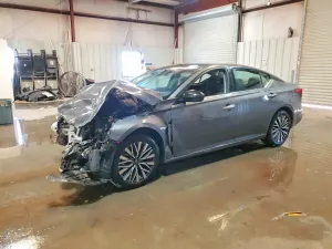 Nissan Altima 2.5L 4 2025