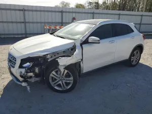 Mercedes-Benz GLA 2.0L 4 2019