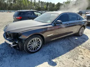 BMW 7 Series 4.4L 8 2015