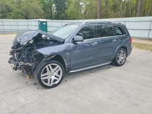 Mercedes-Benz GL 5.5L 8 2016
