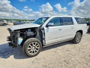 GMC Yukon 6.2L 8 2017