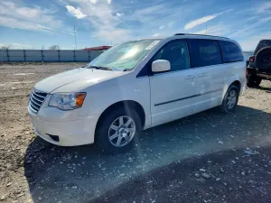 Chrysler Town & Country 3.8L 6 2010
