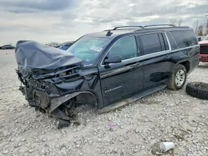 Chevrolet Suburban 5.3L 8 2018