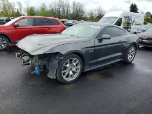 Ford Mustang 5.0L 8 2015