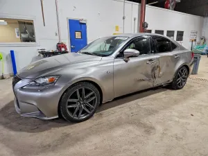 Lexus IS 2.5L 6 2015