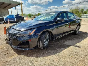 Nissan Altima 2.5L 4 2025