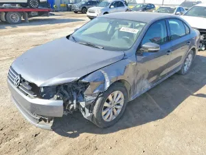 Volkswagen Passat 1.8L 4 2015