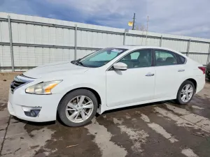 Nissan Altima 2.5L 4 2015