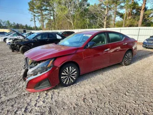 Nissan Altima 2.5L 4 2025