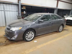 Toyota Camry L 2.5L 4 2013