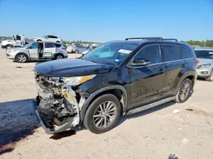Toyota Highlander 3.5L 6 2019