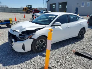 Nissan Sentra 2.0L 4 2025