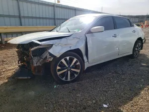 Nissan Altima 2.5L 4 2016
