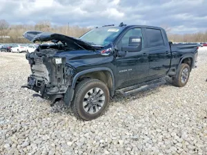 Chevrolet Silverado 1500 6.6L 8 2024