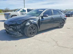 Hyundai Elantra 2.0L 4 2021