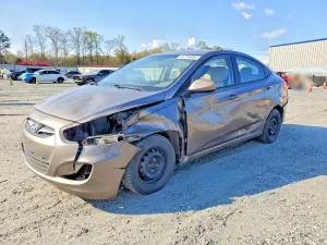 Hyundai Accent 1.6L 4 2013