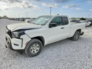 Nissan Frontier 3.8L 6 2023
