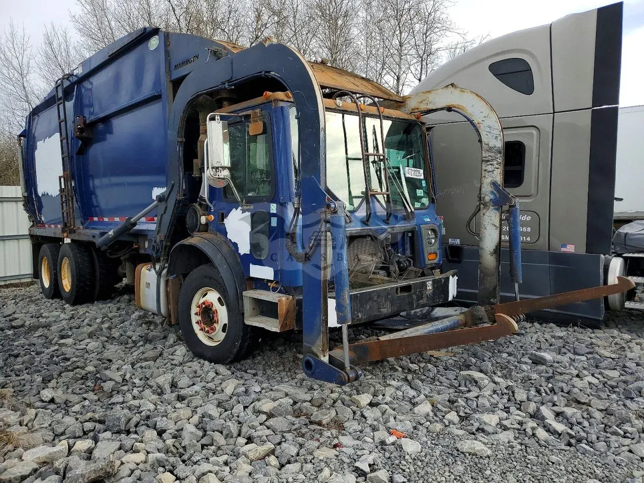 Mack 600 10.8L 6 2014