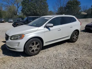 Volvo XC60 3.0L 6 2015