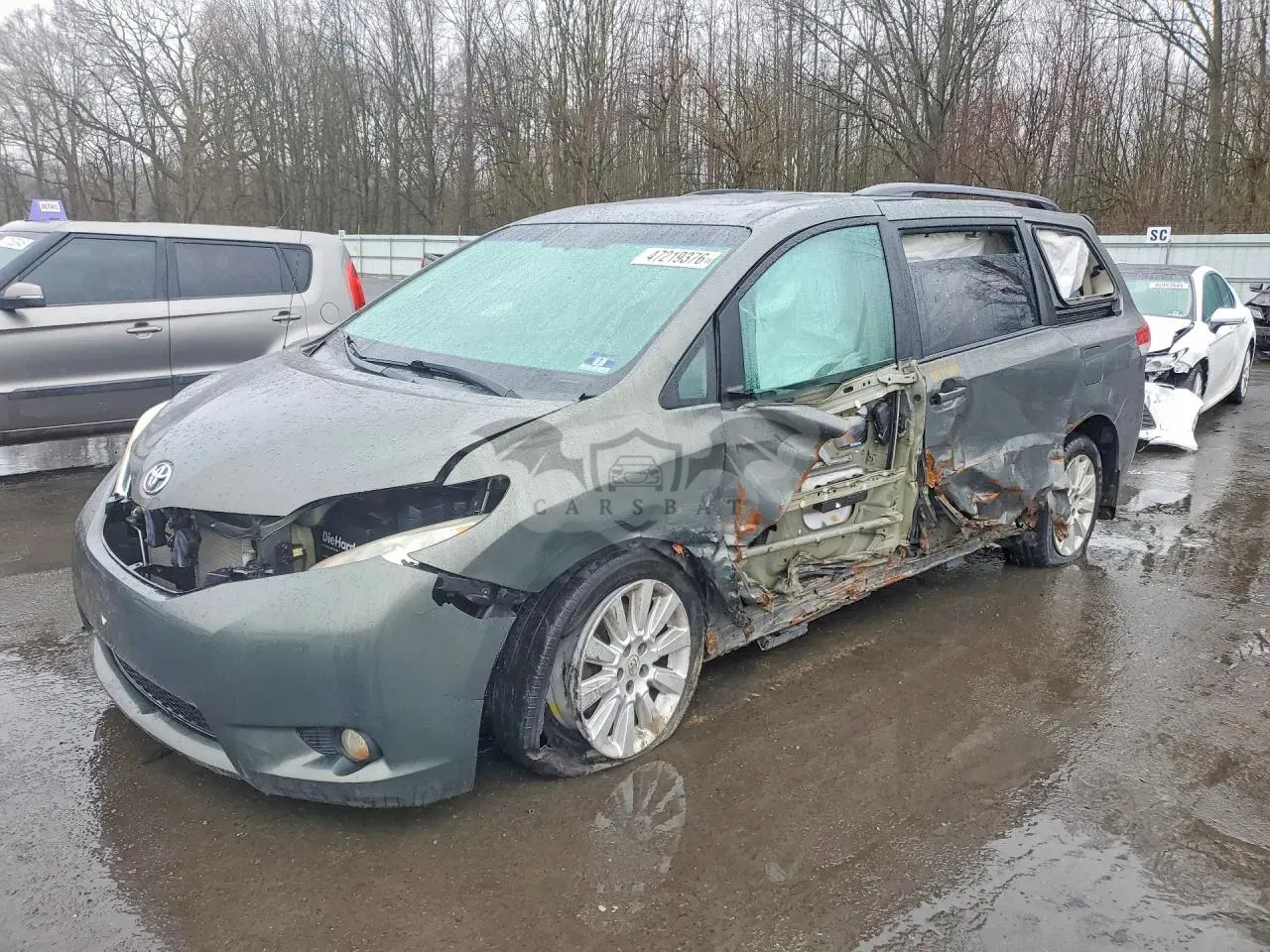 Toyota Sienna 2012