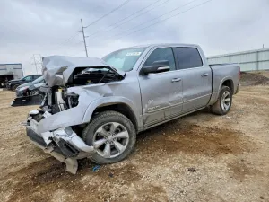 RAM 1500 5.7L 8 2021