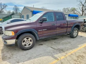 Dodge RAM 4.7L 8 2004