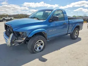 Dodge RAM 4.7L 8 2004