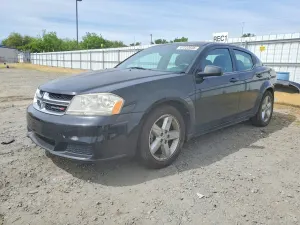 Dodge Avenger 2.4L 4 2013