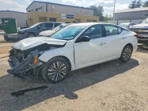 Nissan Altima 2.5L 4 2025