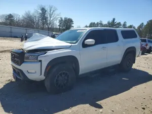 Nissan Frontier 3.8L 6 2022