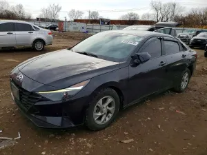 Hyundai Elantra 2.0L 4 2023