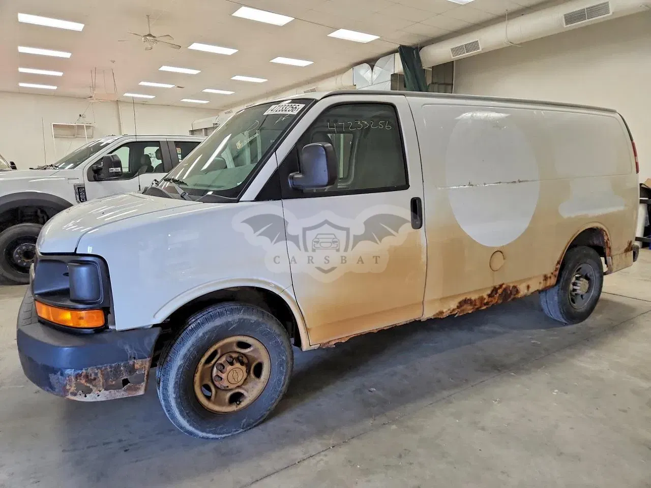 Chevrolet Express 4.8L 8 2011