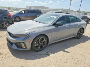 Kia K5 2.5L 4 2025
