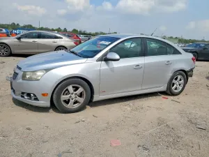 Chevrolet Cruze 1.4L 4 2011