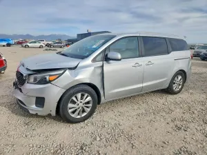 Kia Sedona 3.3L 6 2015