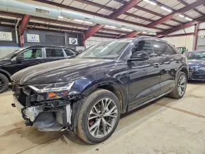 Audi Q8 3.0L 6 2021