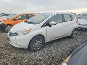 Nissan Versa 1.6L 4 2015