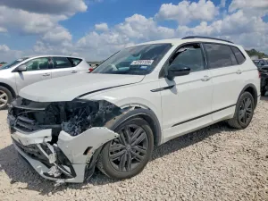 Volkswagen Tiguan 2.0L 4 2022
